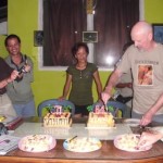 Fred slices a Birthday's tart Fred slices a Birthday's tart